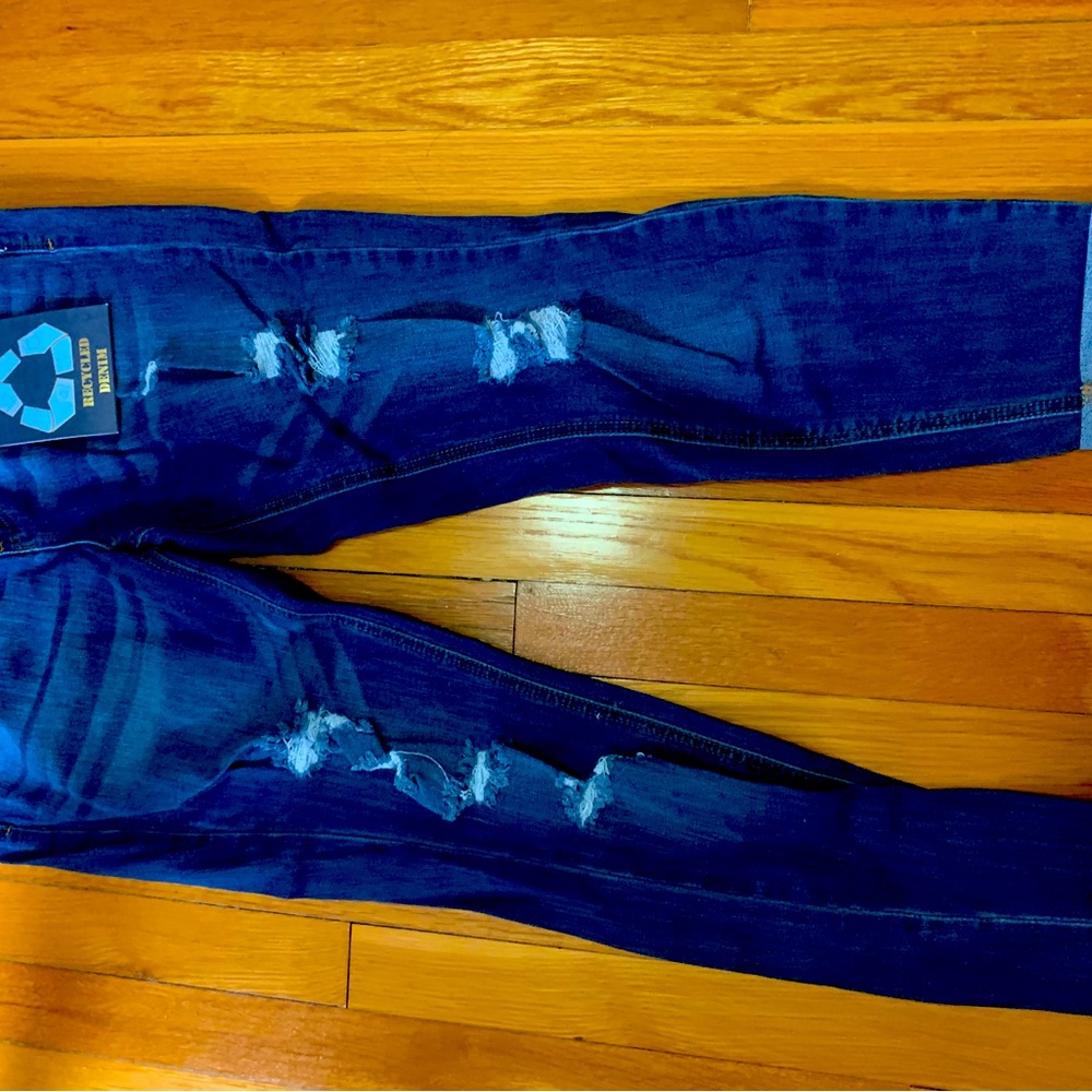 Fashion Nova Jeans Distressed